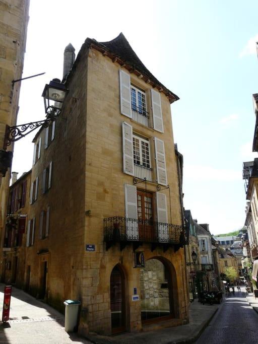 Cite Medievale, Charme & Calme, Bien Place Сарла-ла-Канеда Экстерьер фото